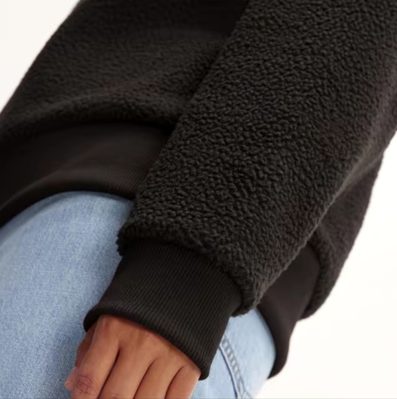 EVERLANE Sweater Womens Size 7 Black Color Fleece Overside Crew NEW - Picture 4 of 7